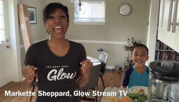 mom and son cooking show green smoothies