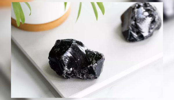 black obsidian stone thumbnail