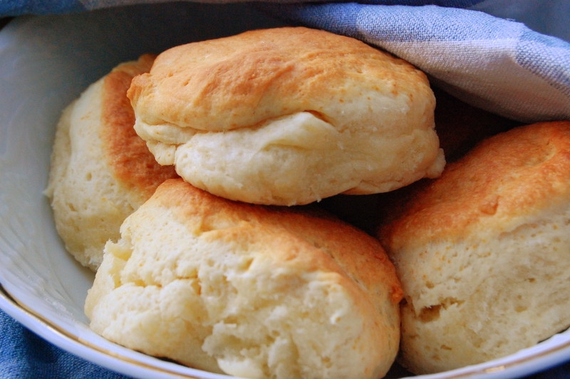 homemade buttermilk biscuits (photo taken by my_amii)